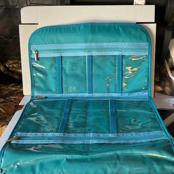 FREEGRACE Hanging Travel Toiletry Organizer Cosmetic Bag Blue - Picture 4 of 8